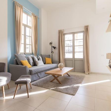 Sweethome26 Luxury Apt Sea View 50 Meters From The Beach Free Parking テル・アビブ エクステリア 写真