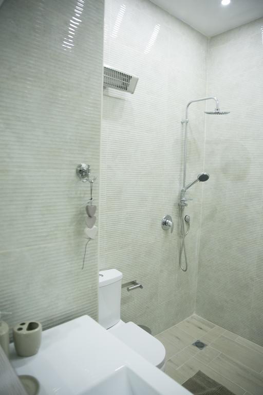 Sweethome26 Luxury Apt Sea View 50 Meters From The Beach Free Parking テル・アビブ エクステリア 写真
